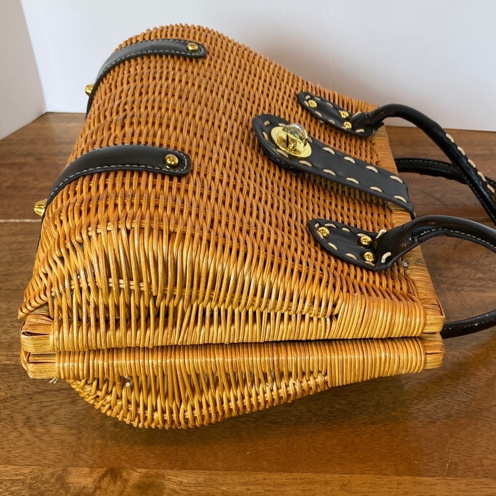 Tan Black Woven Leather Look Handbag Double Handle Picnic Style Classic Timeless - Picture 3 of 14